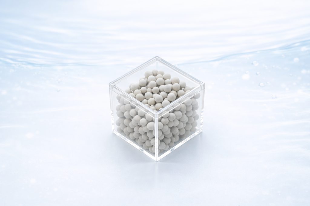 Alkaline Ceramic Balls for pH Balance Water Filter Media and Mineral Water Systems