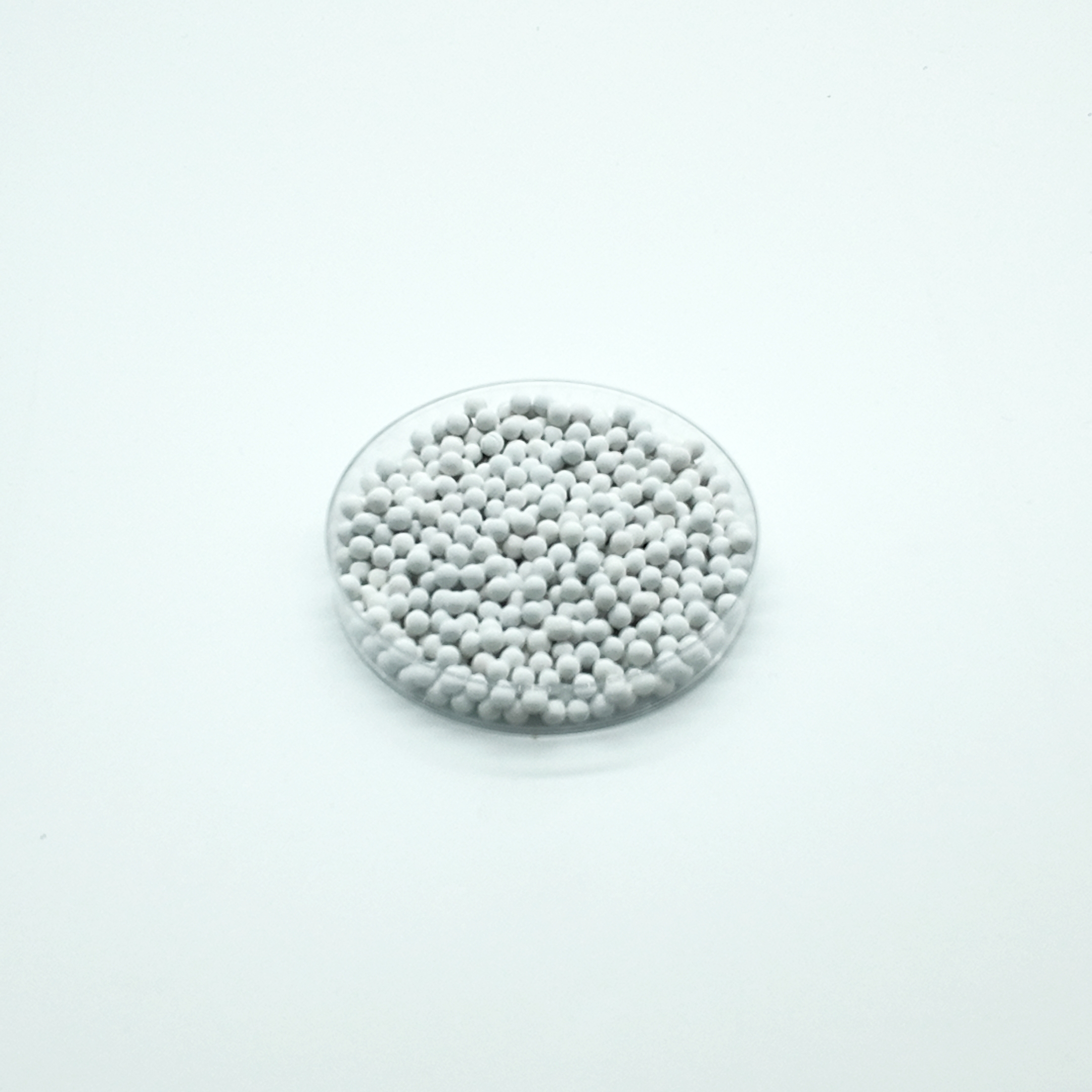 White Mineral Ceramic Ball for water mineralisation and mild alkaline water treatment