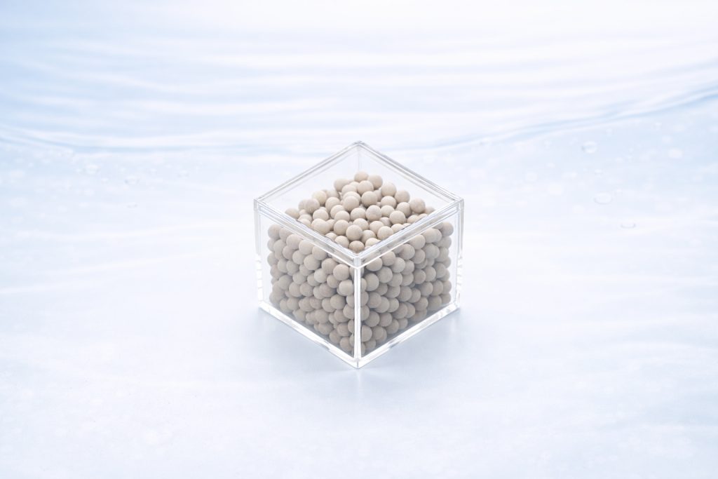 Multi-function Ceramic Balls for OEM Water Filter Media and Custom Water Purification Solutions